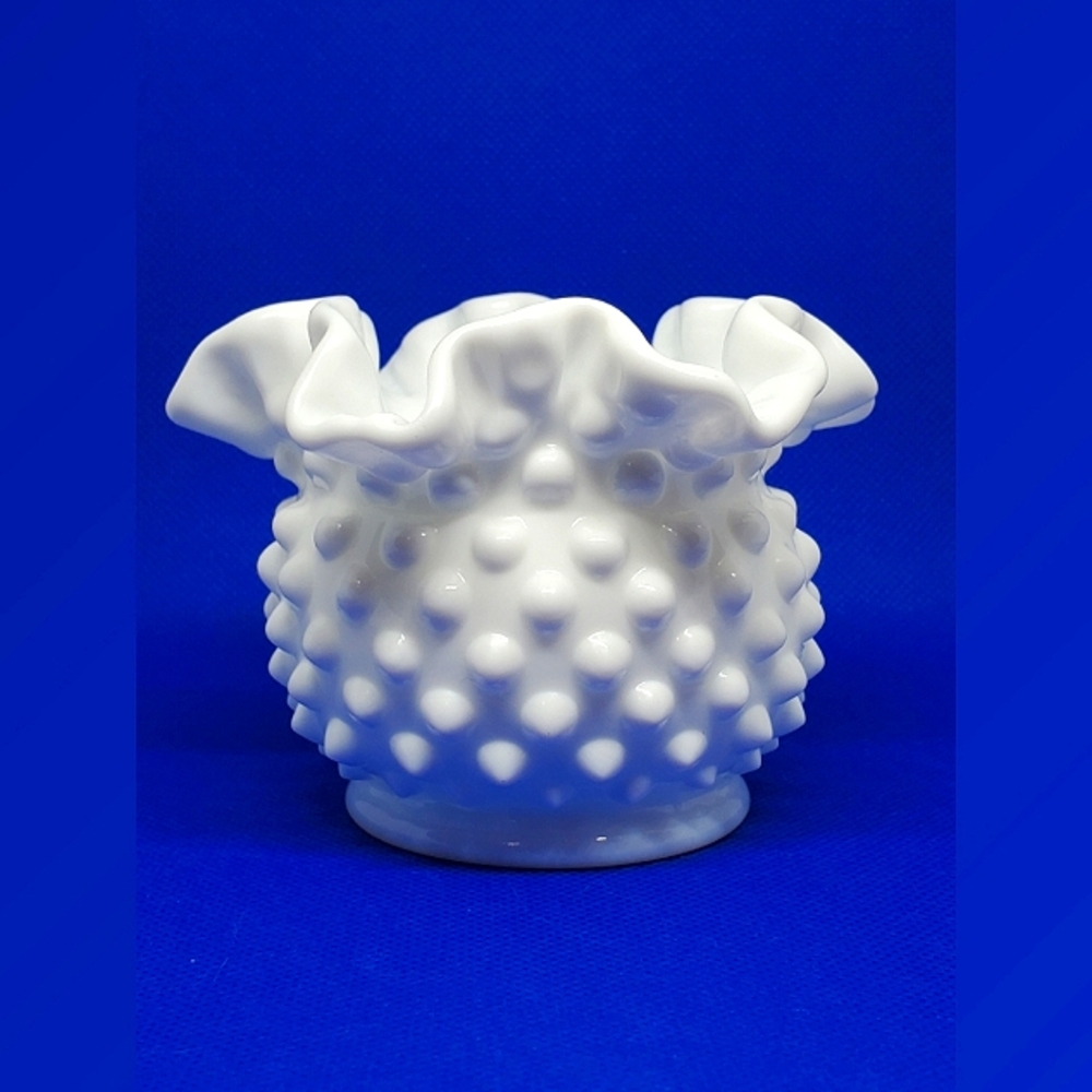 Vintage Fenton Unmarked Hobnail 3"x4" Milk Glass Vase Ruffled Top Vase/Bowl